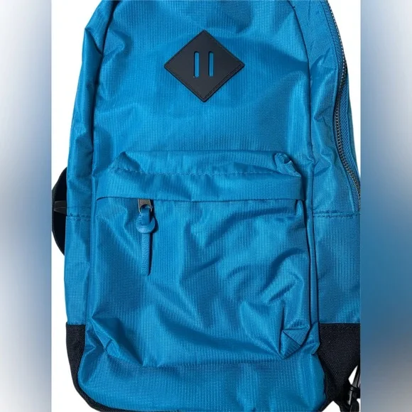 No Boundaries Unisex Nylon Sling Bag -Color:Teal Gem - Picture 3 of 6